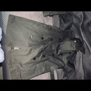 Girls Burberry Trench coat